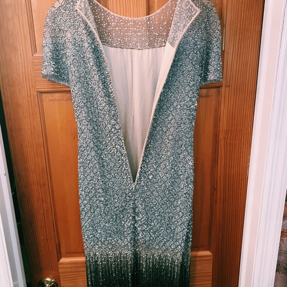 Pamella Roland Sequin fringe hem sheath dress - Picture 5 of 7